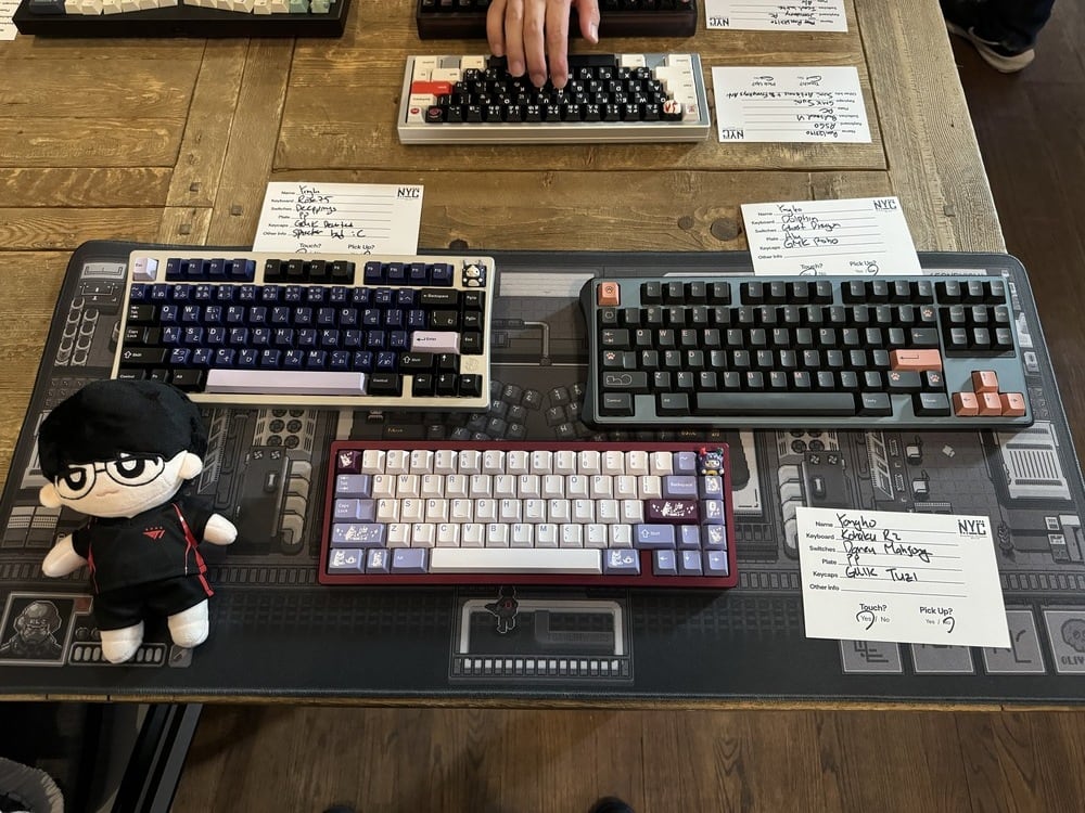 Image of a keyboard meetup